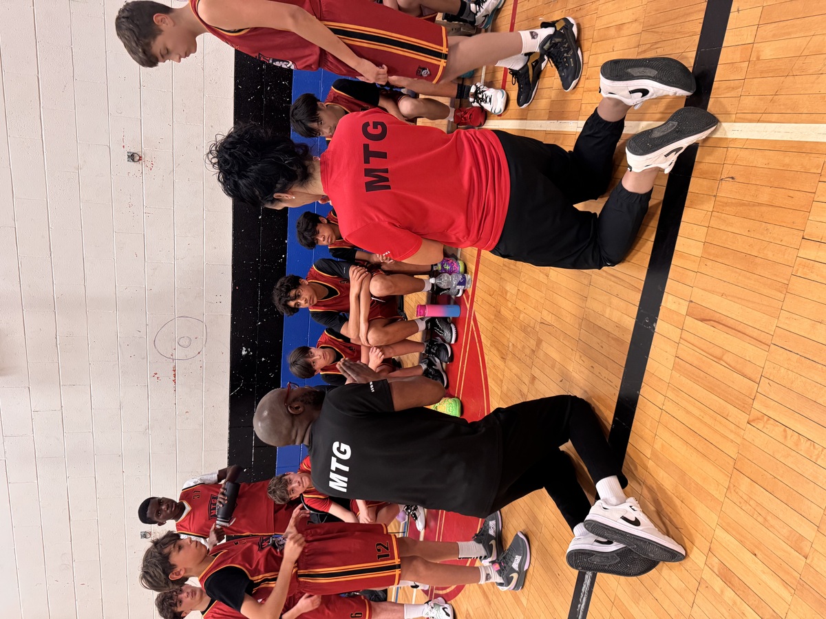 Nos équipes s’envolent pour Boston : Premier tournoi aux États-Unis ! 🏀